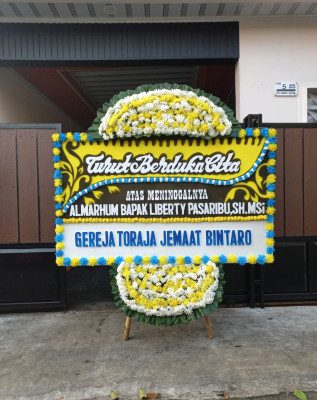 Papan Bunga Duka di Tuahmadani