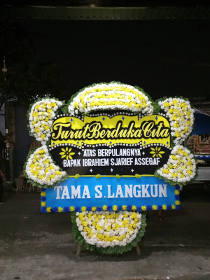 Papan Bunga Duka di Tuahmadani